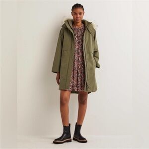 BODEN Waterproof Borg Sherpa lined Hooded Parka Winter puffy Snap Coat Size 12